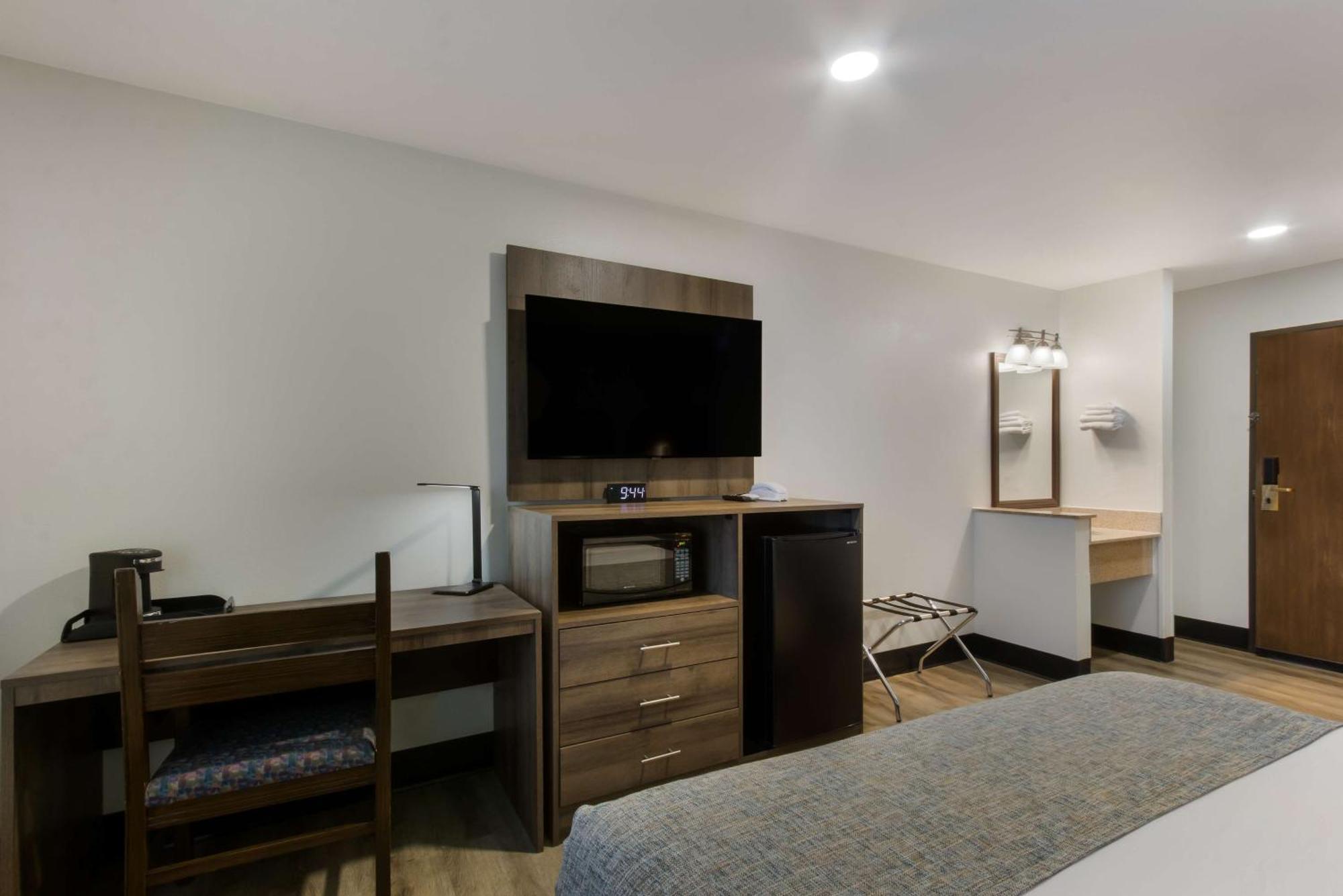 The Copper - Surestay Collection By Western